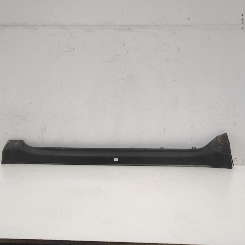 body/door mould