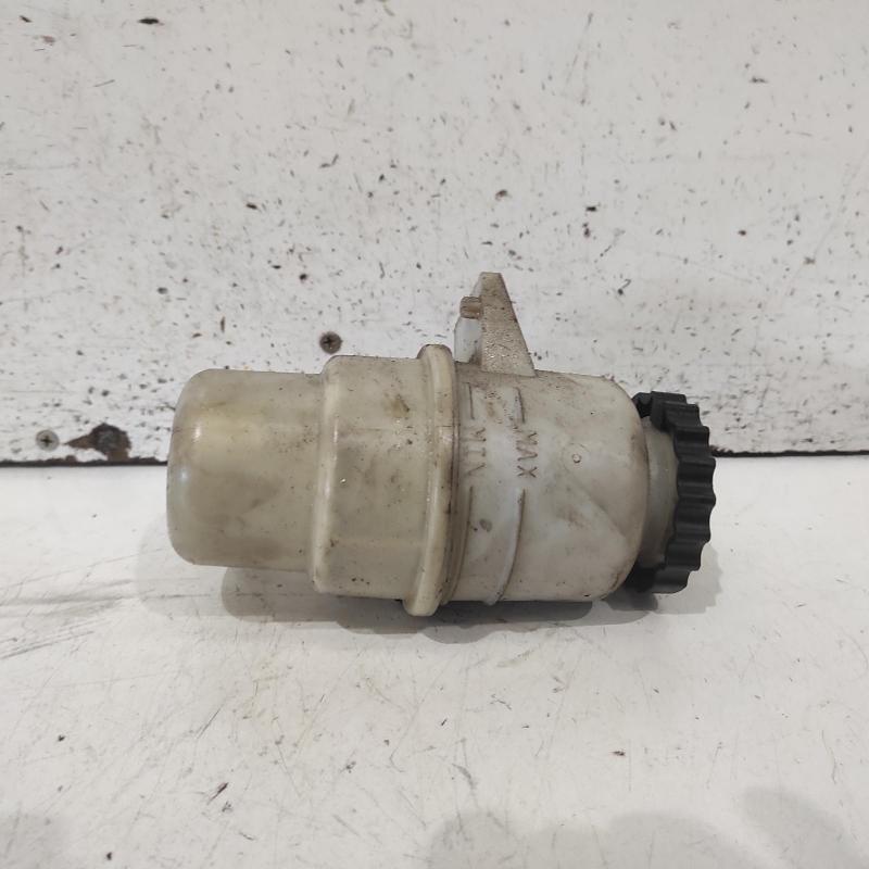 power steering reservoir
