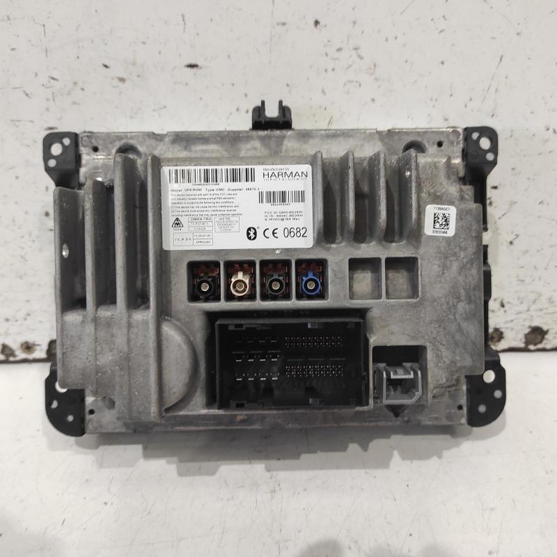 stereo/head unit