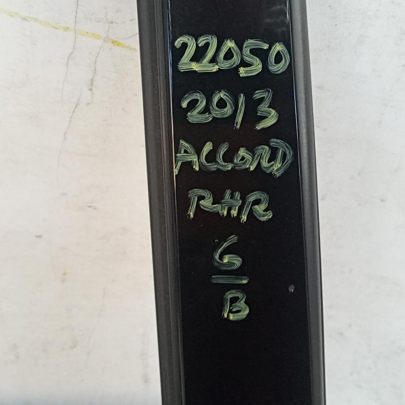 door/sliding rear right