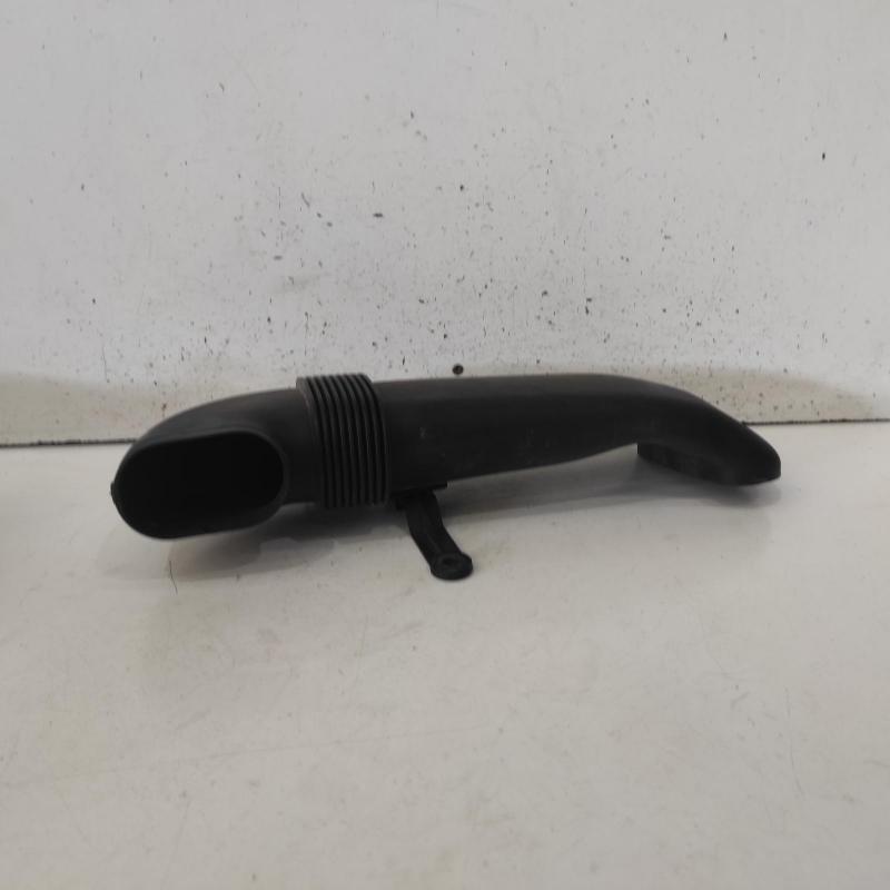 air cleaner duct/hose
