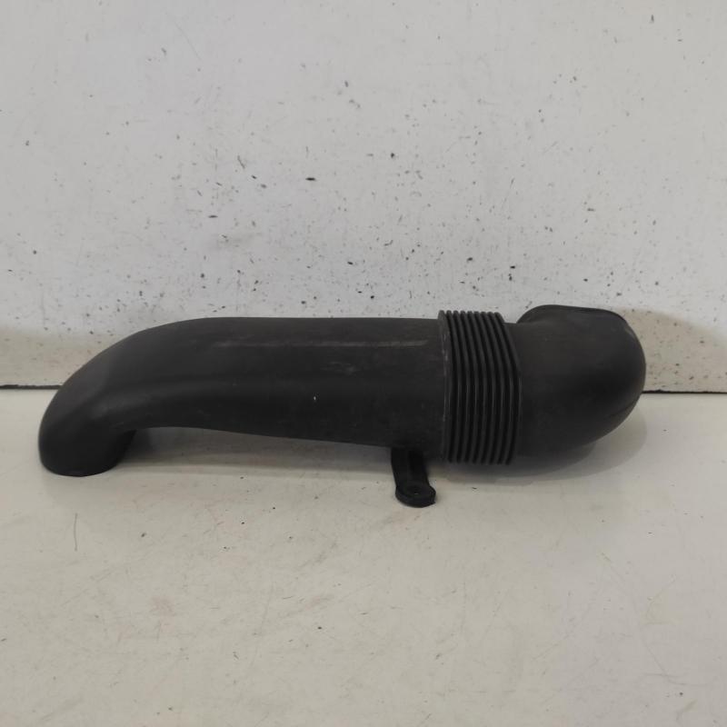 air cleaner duct/hose