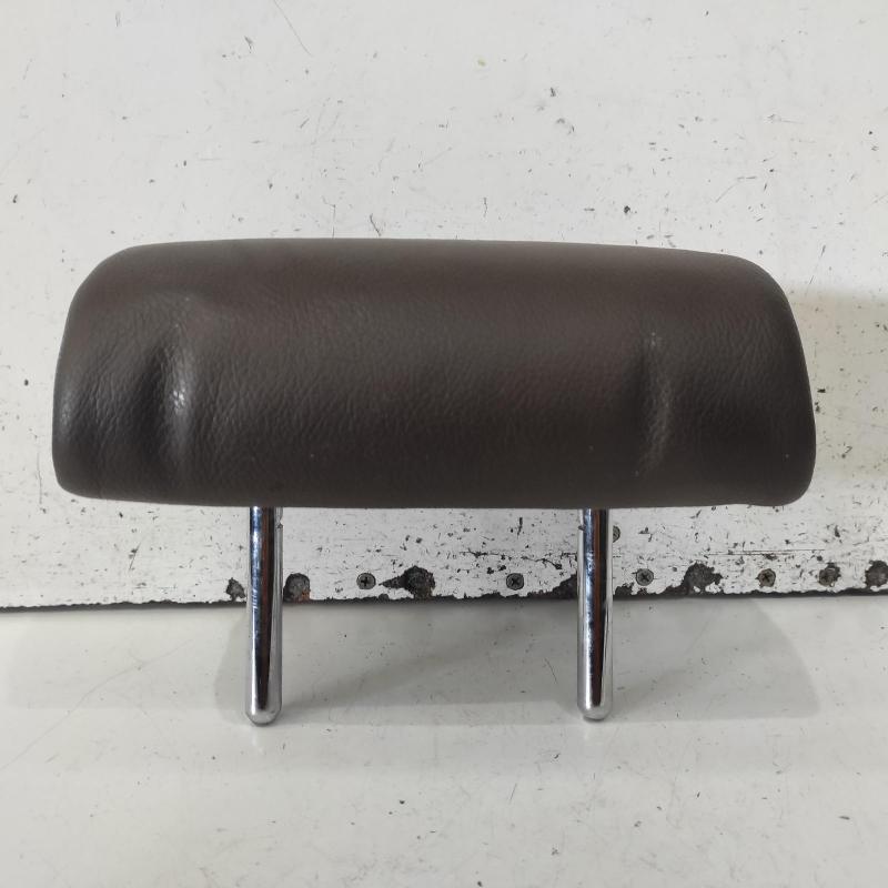 headrest