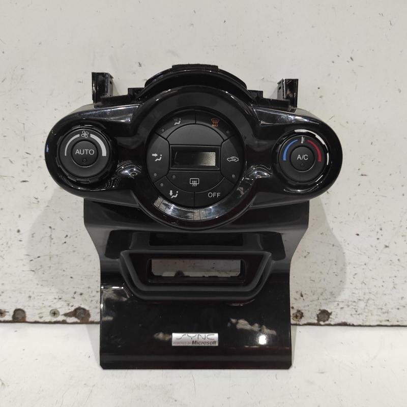 heater/aircon controls