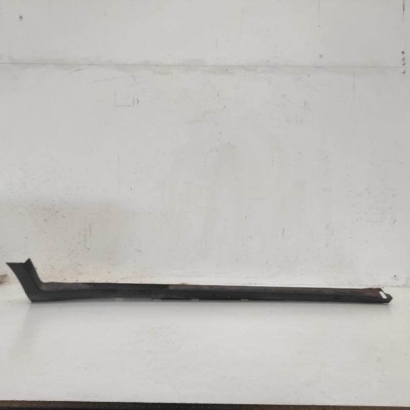 side step skirt