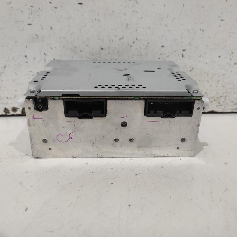 stereo/head unit