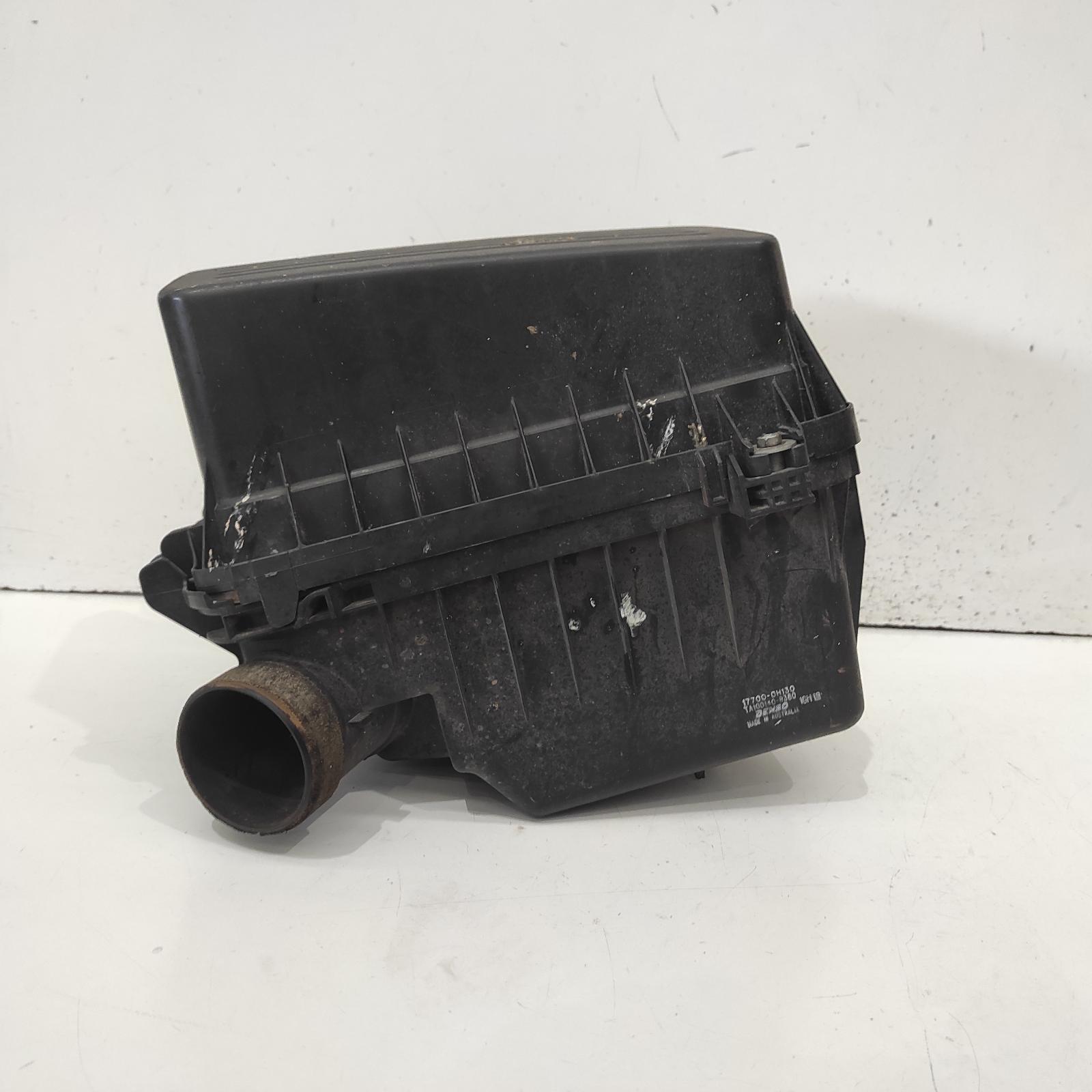 Camry Air Cleaner/box 2006-2011 air cleaner,2.4,acv40,06/06-11/11 00022009 #697967