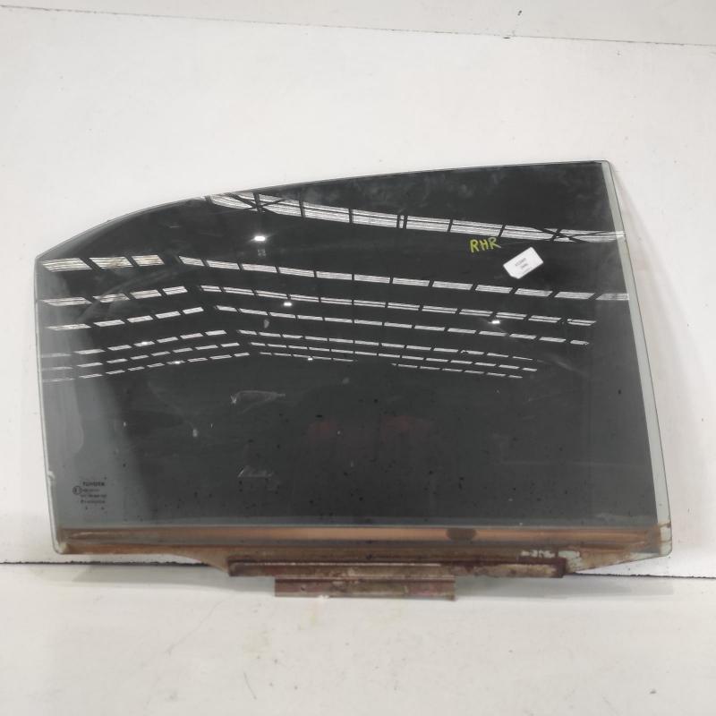 door window rear right