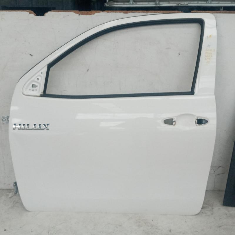 door front left