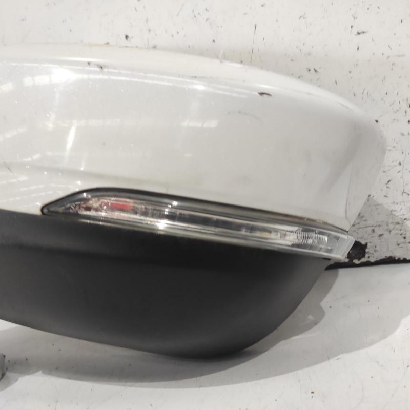 door mirror left