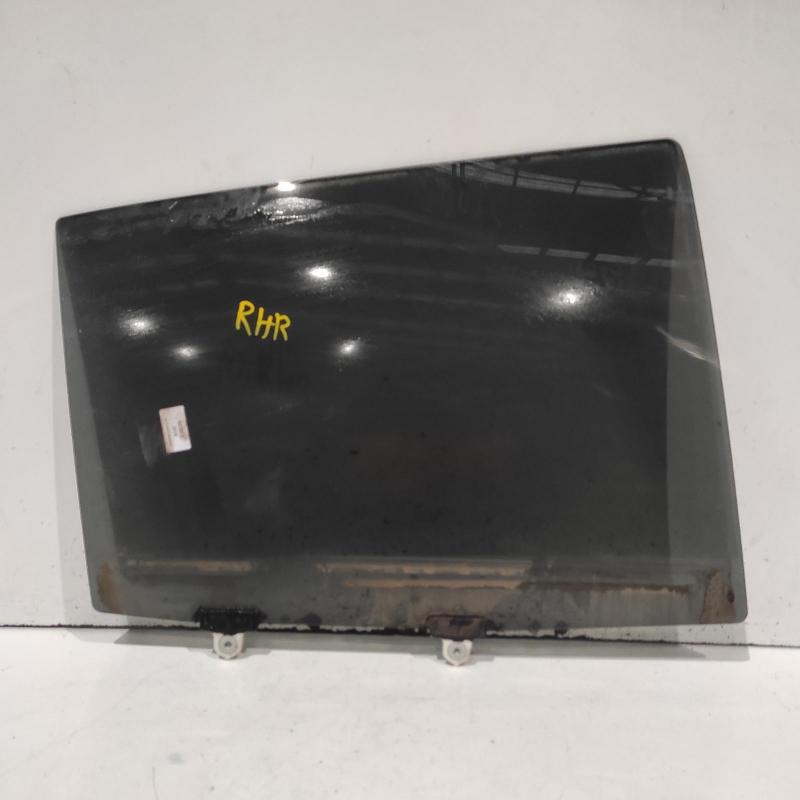 door window rear right
