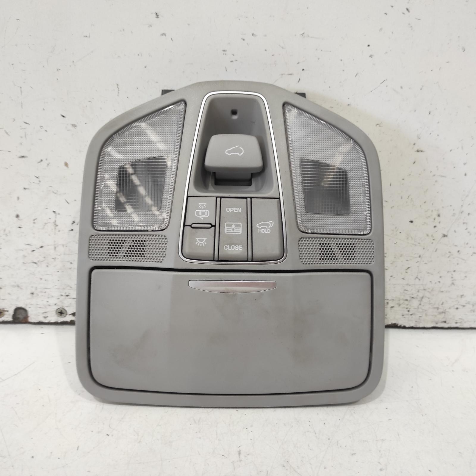 Santa Fe Courtesy Light 2015-2018 front,w/ sunroof switch,w/ sunglass holder type,dm,06/15-02/18 00022043 #698153