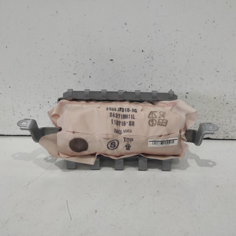 airbag left