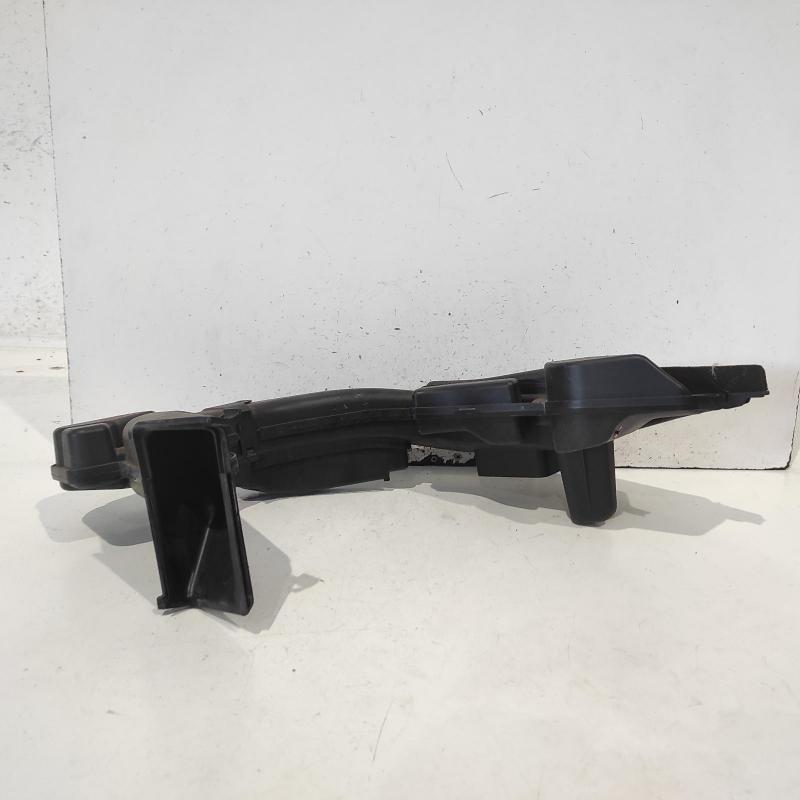 air cleaner duct/hose