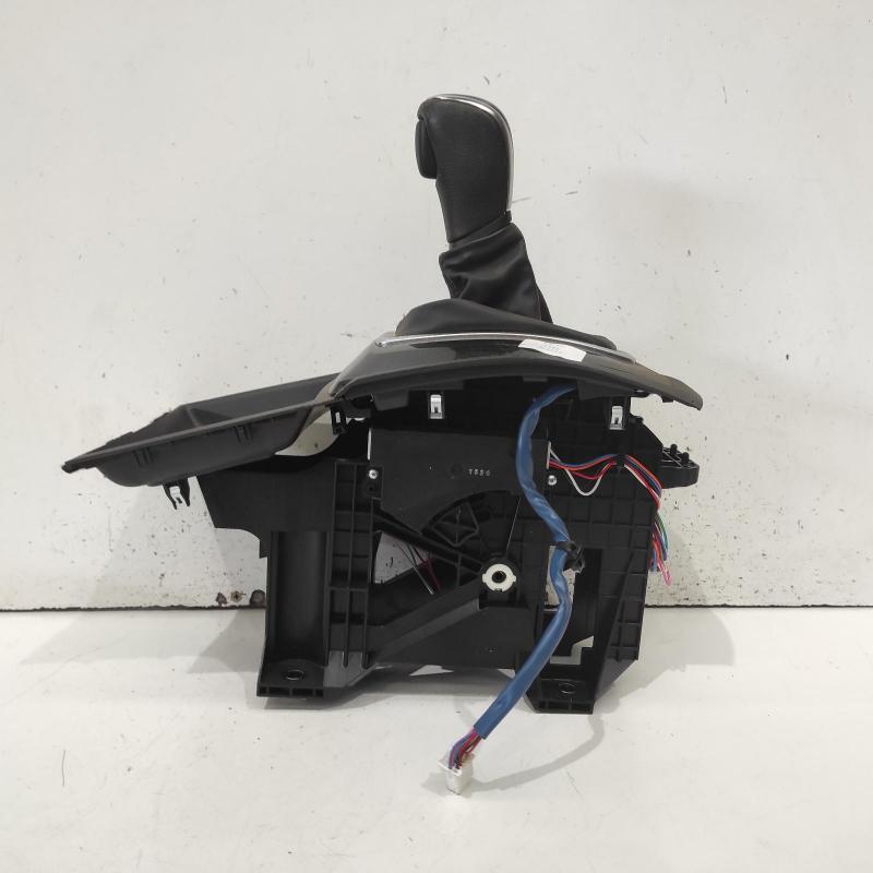 gear stick/shifter