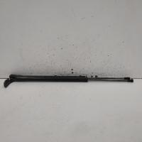 hatch strut