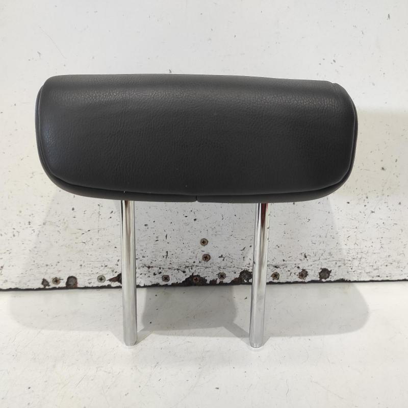 headrest
