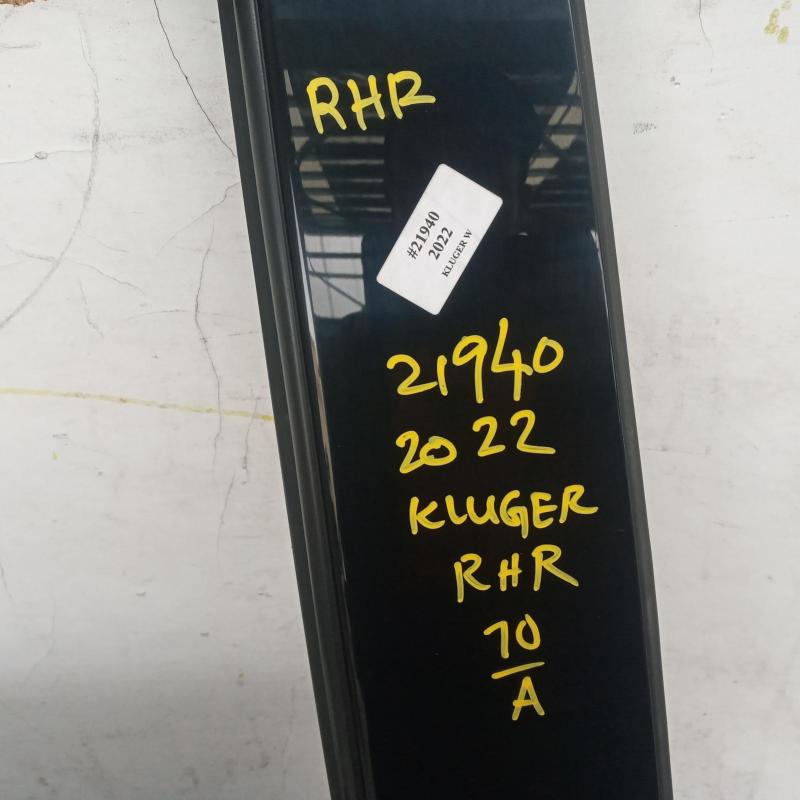 door/sliding rear right