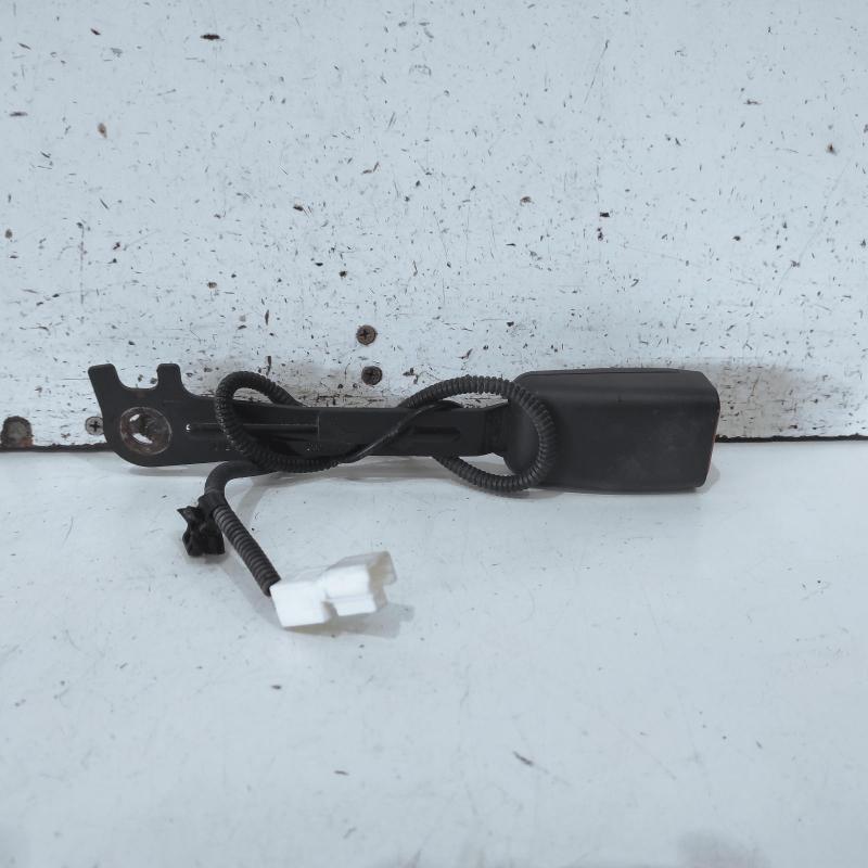 seat belt stalk