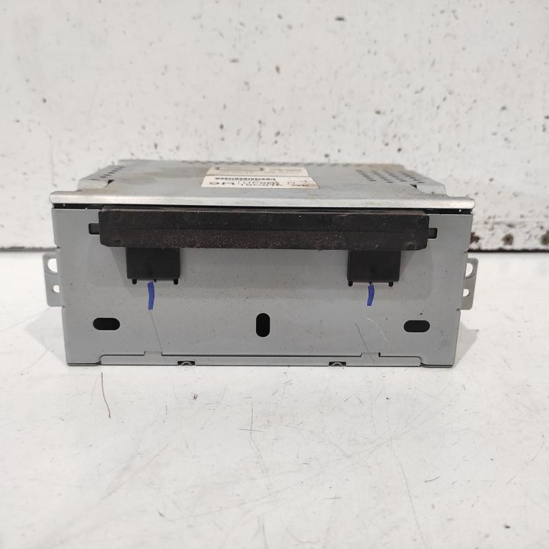 stereo/head unit