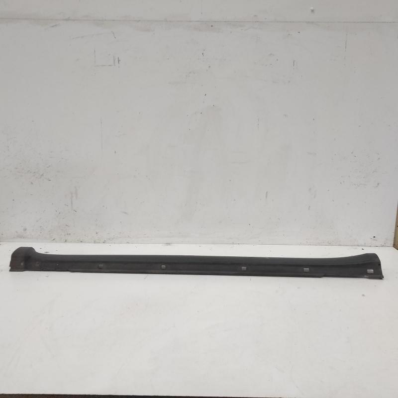 side step skirt