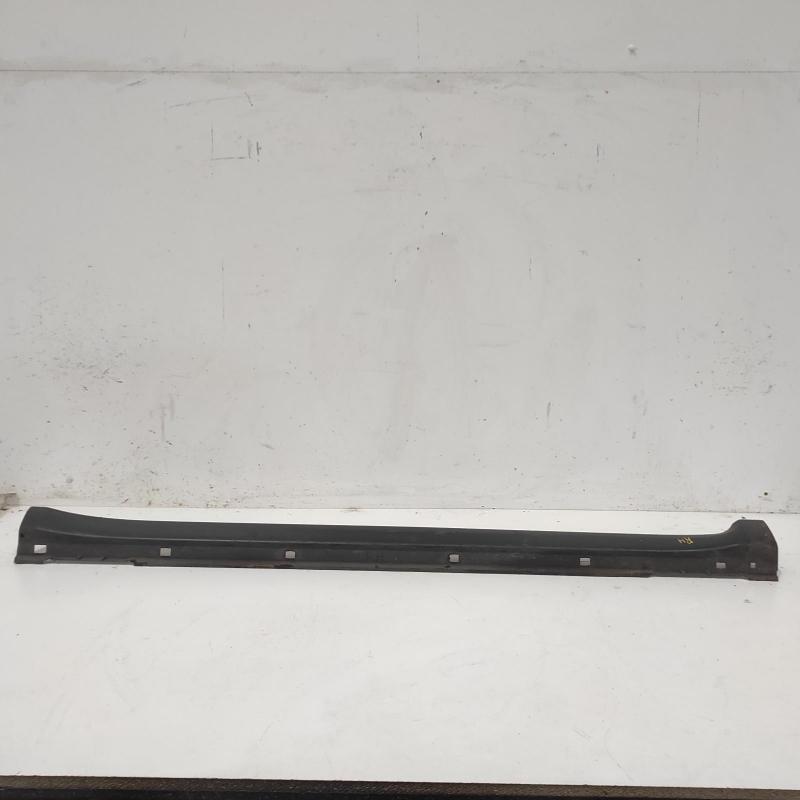 side step skirt