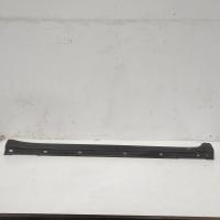 side step skirt
