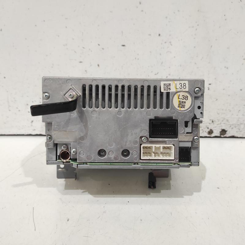 stereo/head unit