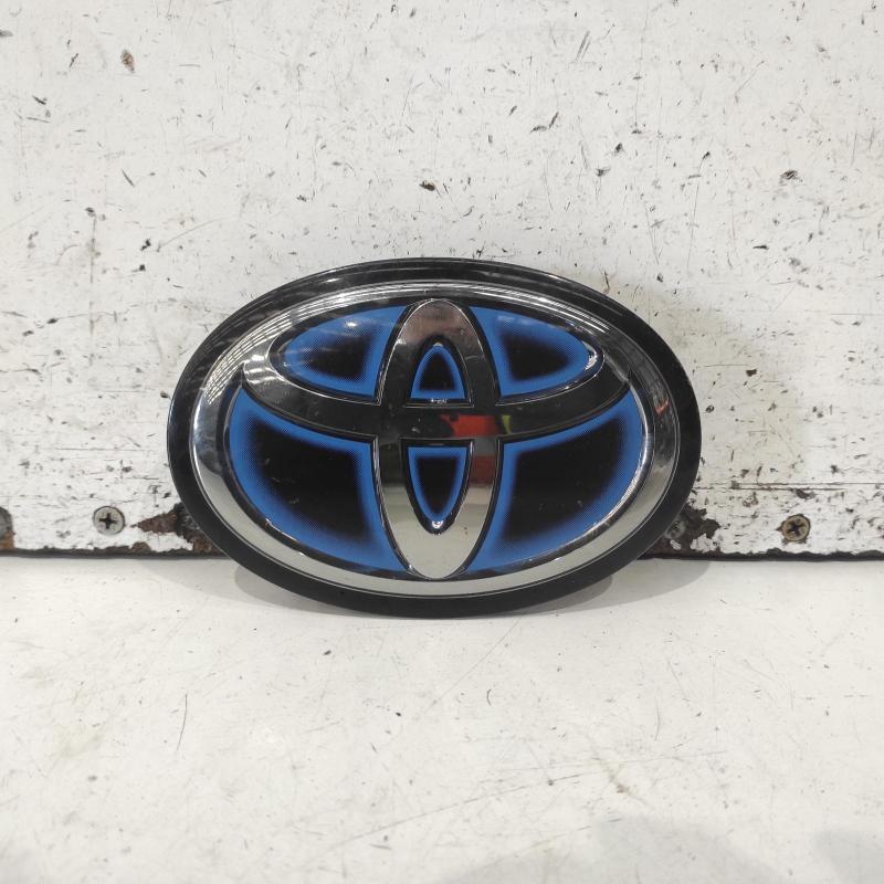 badge