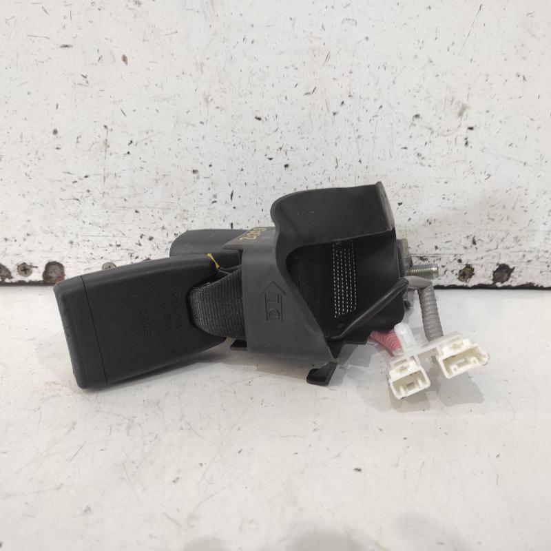 seat belt stalk
