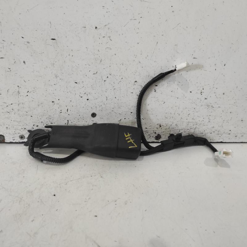 seat belt stalk