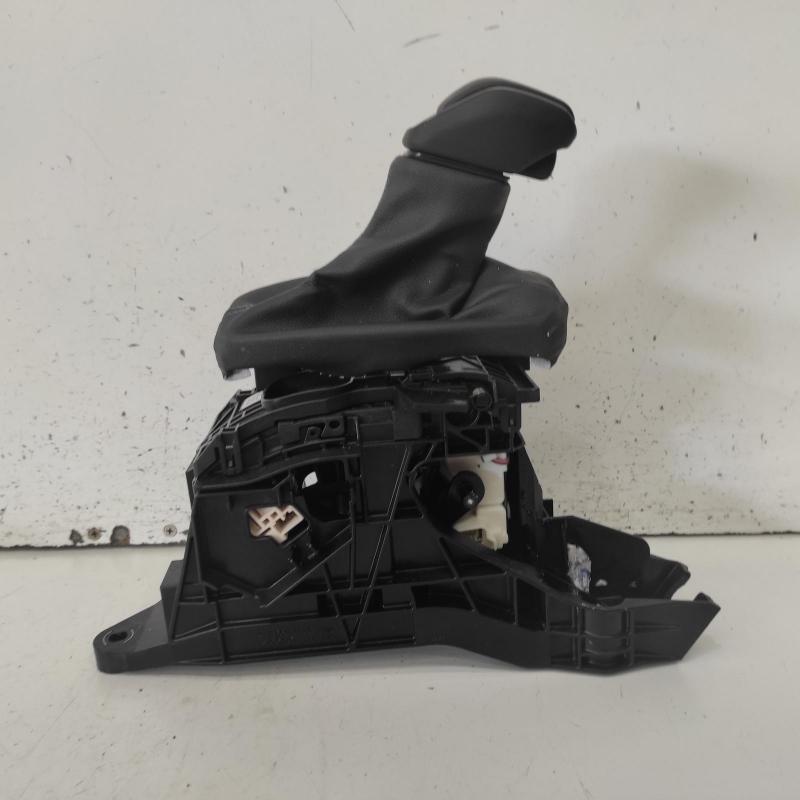gear stick/shifter
