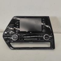 stereo/head unit
