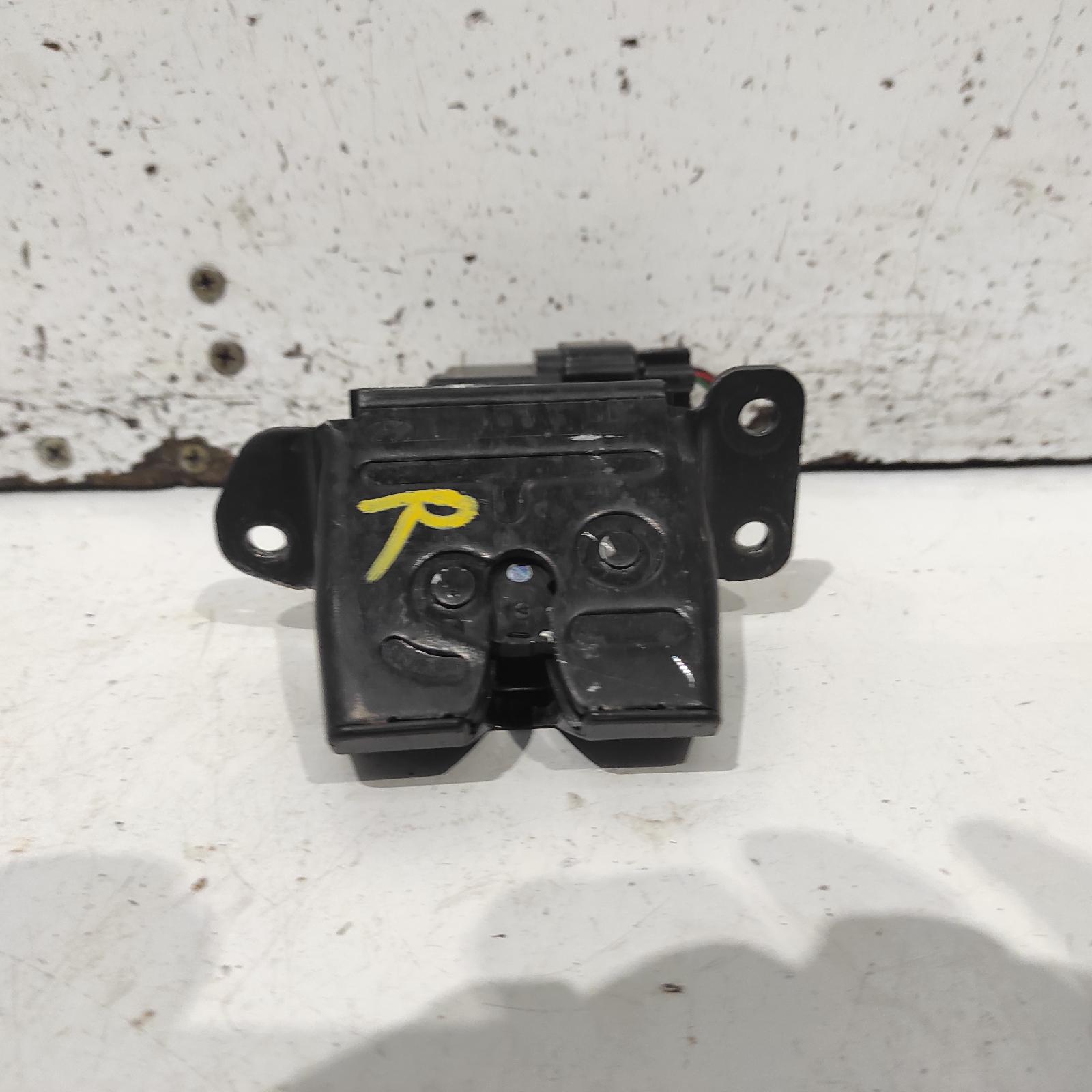 I30 Door/boot/gate Lock 2012-2017 tailgate lock,gd,5dr hatch,03/12-02/17 00021899 #698976