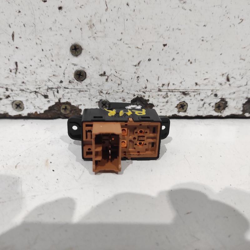 power door window switch