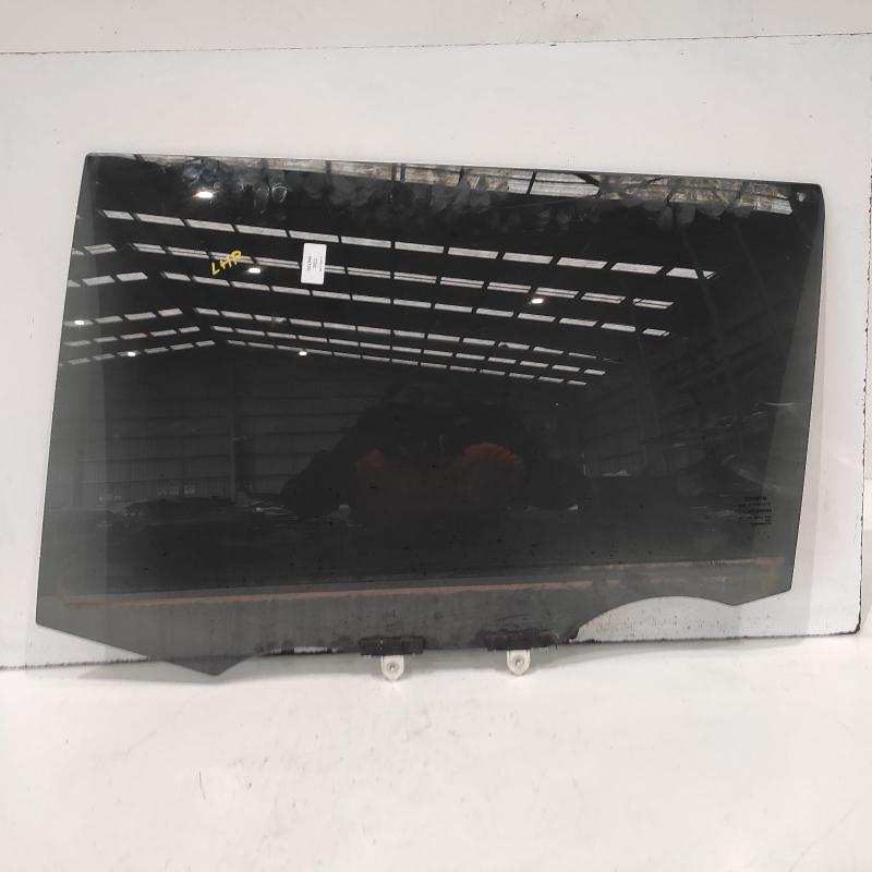 door window rear left