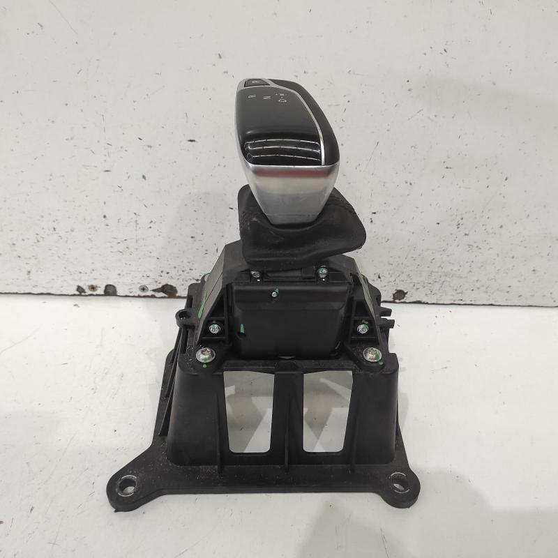 gear stick/shifter