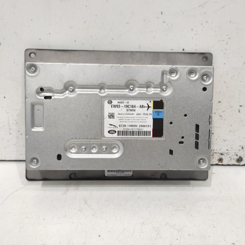 stereo/head unit