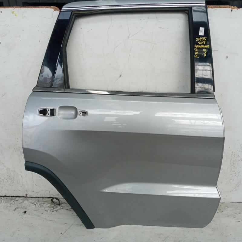 door/sliding rear right