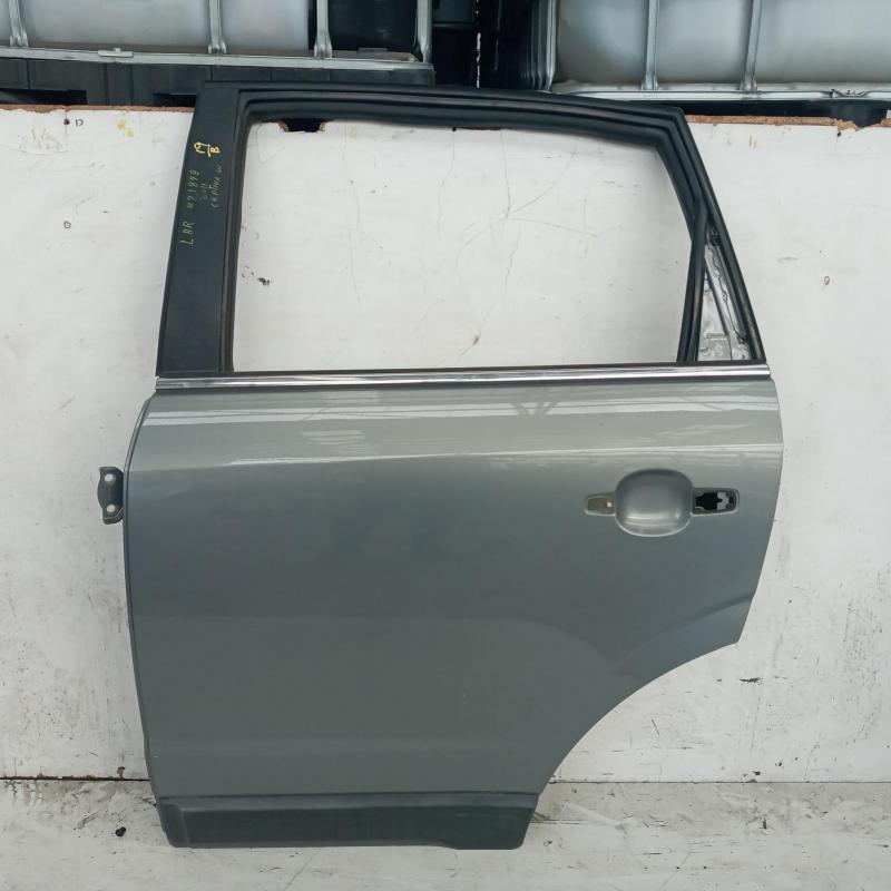 door/sliding rear left