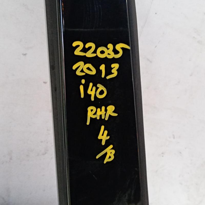 door/sliding rear right