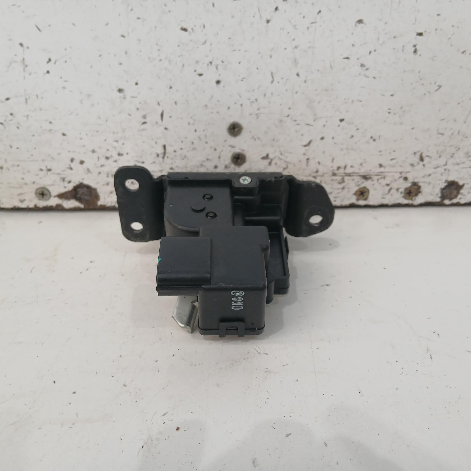 I30 Door/boot/gate Lock 2012-2017 tailgate lock,gd,5dr hatch,03/12-02/17 00021812 #699449