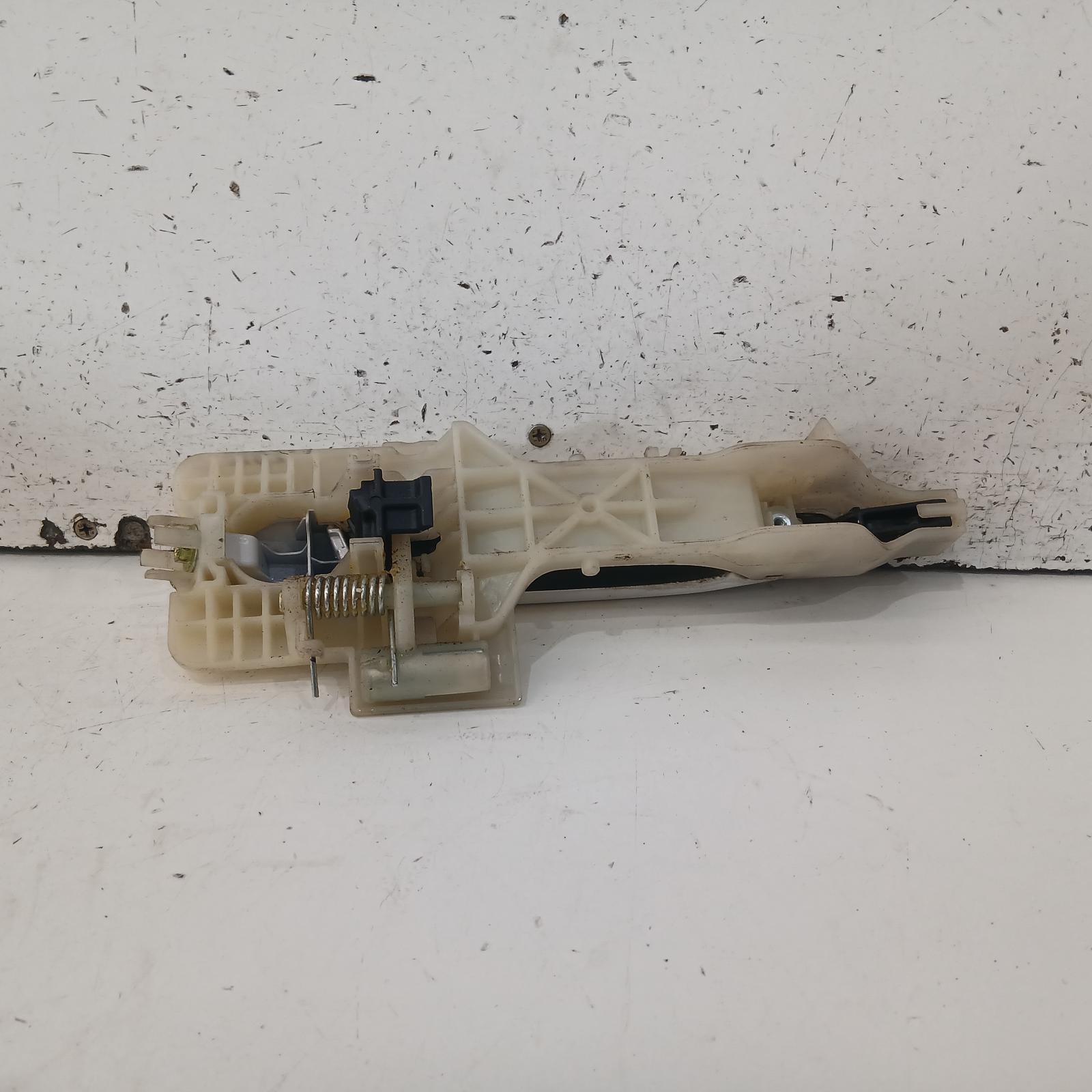 I30 Door Handle 2012-2017 outer,lh front,non keyless entry type,gd (s. korea-vin kmhd),02/12-02/17 00021812 #699446