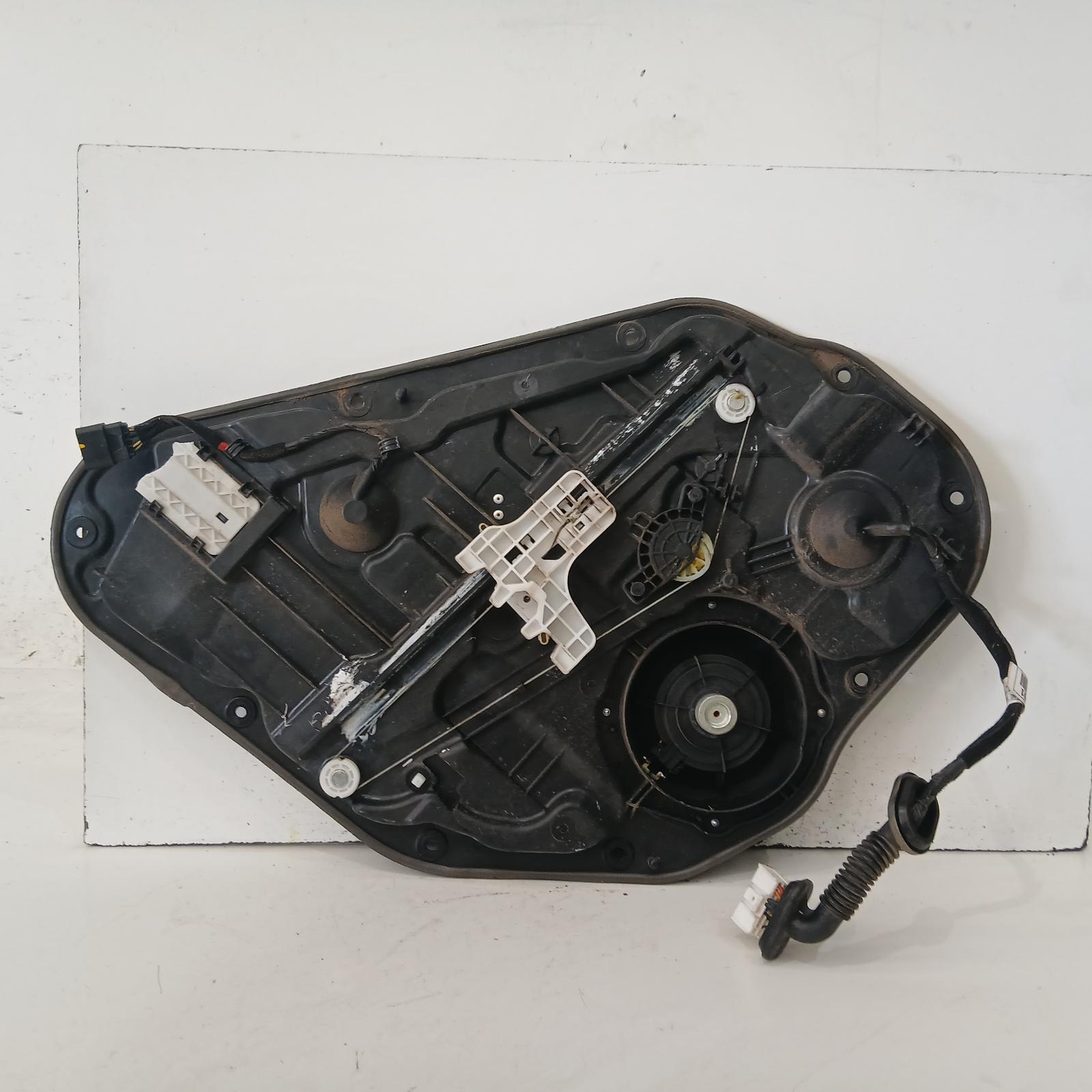 I30 Window Regulator/motor Rear Left 2012-2017 gd,hatch,door reg assy (reg and motor),(motor-2 pin),03/12-04/17 00021812 #699507