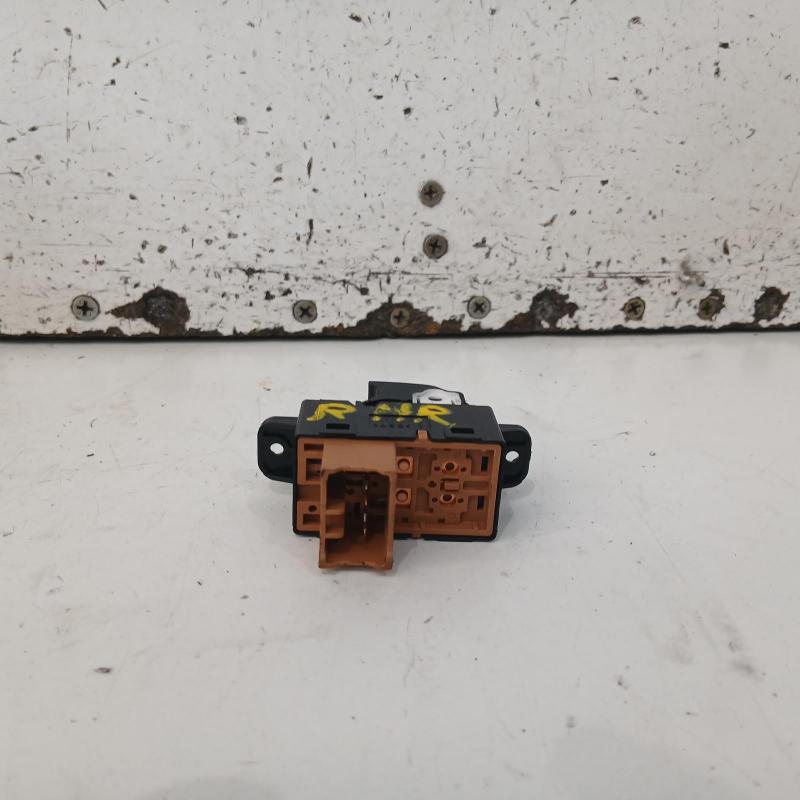 power door window switch