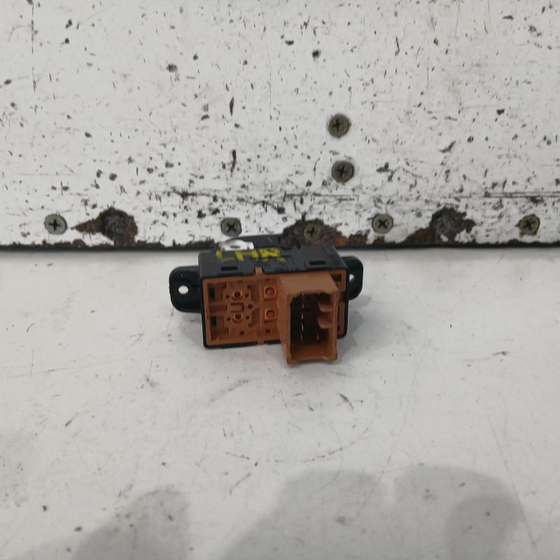 power door window switch