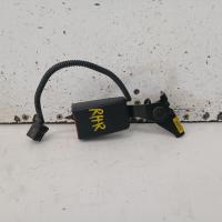 seat belt stalk