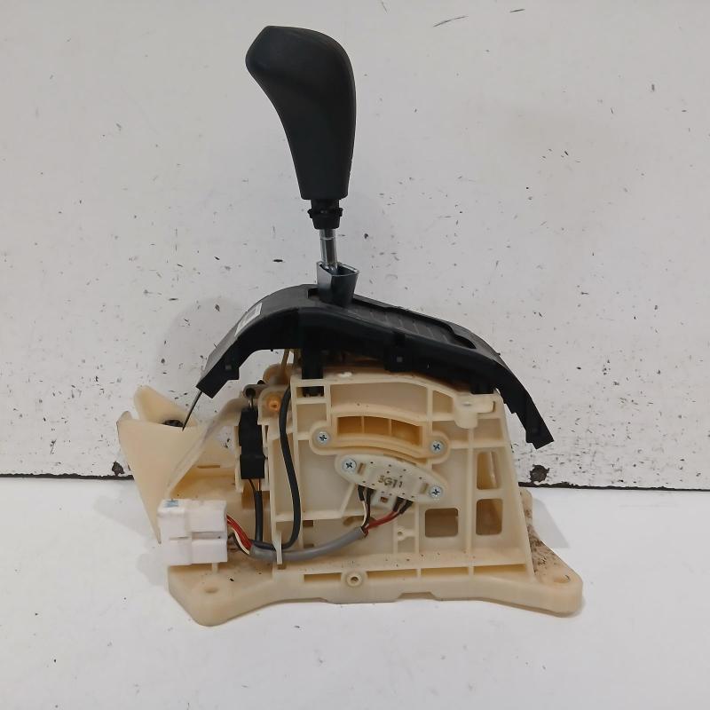 gear stick/shifter