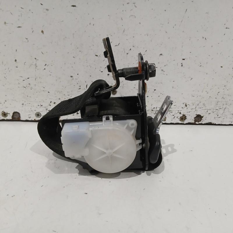 seat belt stalk