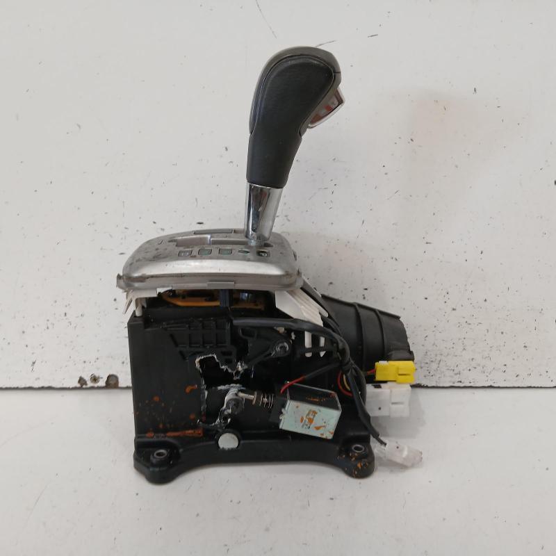 gear stick/shifter
